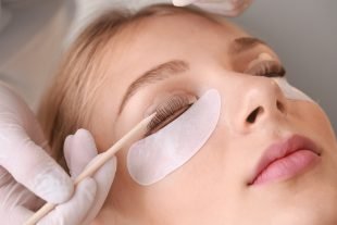 wimpernwelle-wimpernlifting bei lash-stylistin